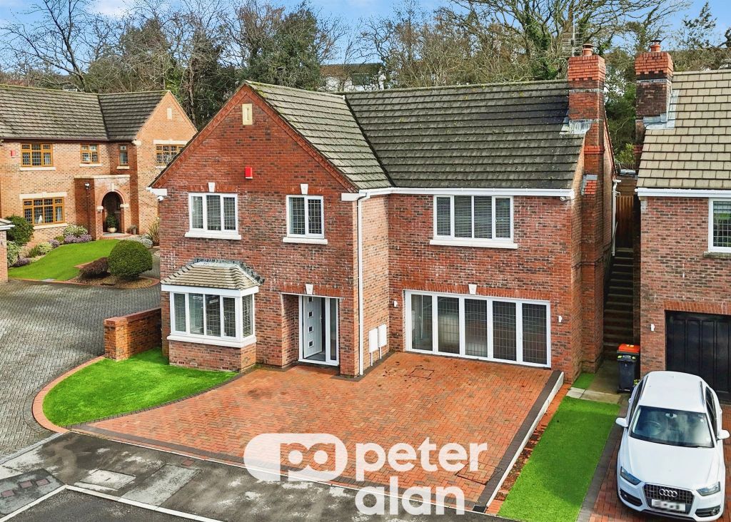 4 bed detached house for saleAcorn Close, Rogerstone, Newport NP10