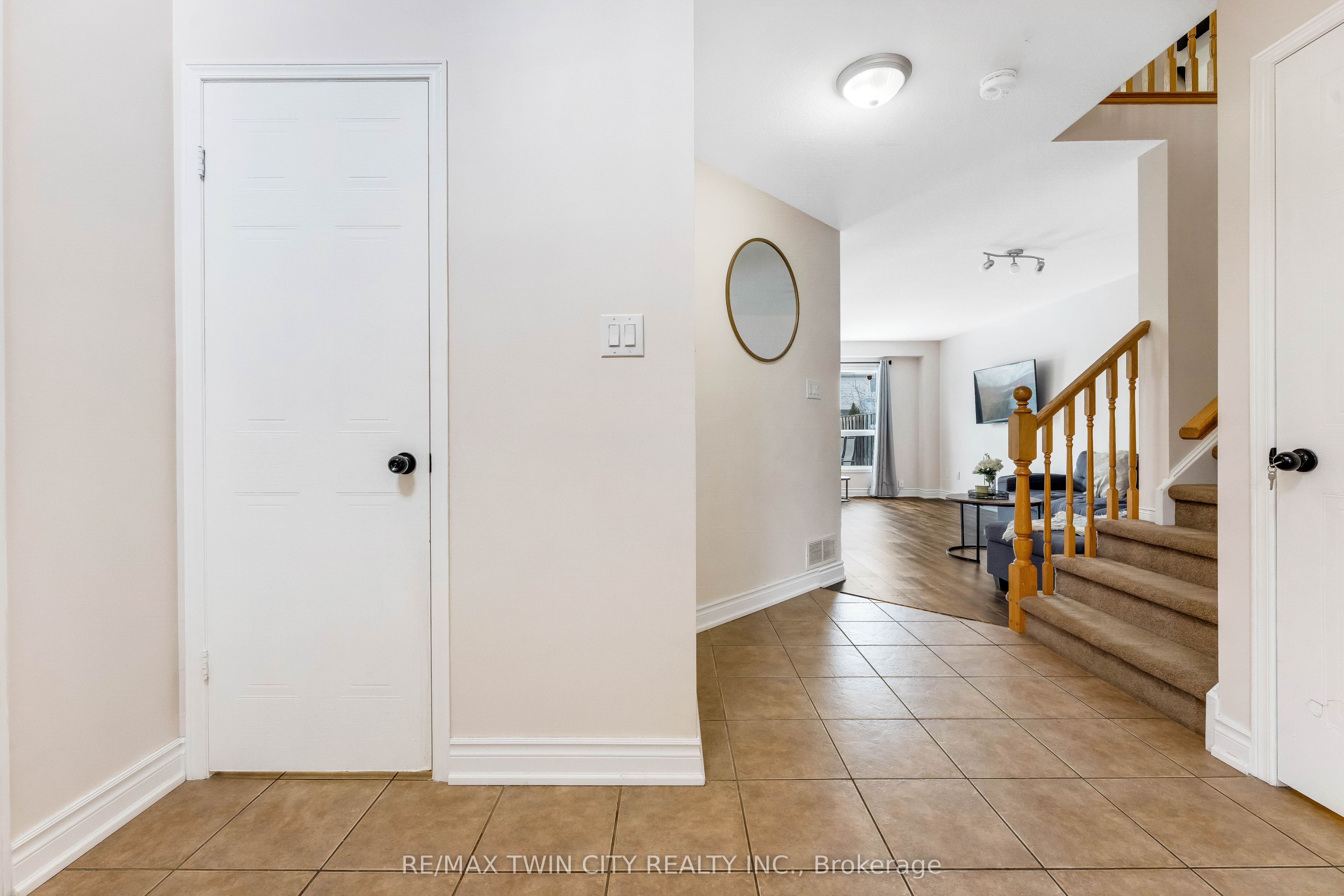 Additional image 4 of 142 Dubrick Crescent, Kitchener, ON, N2E 4G3
