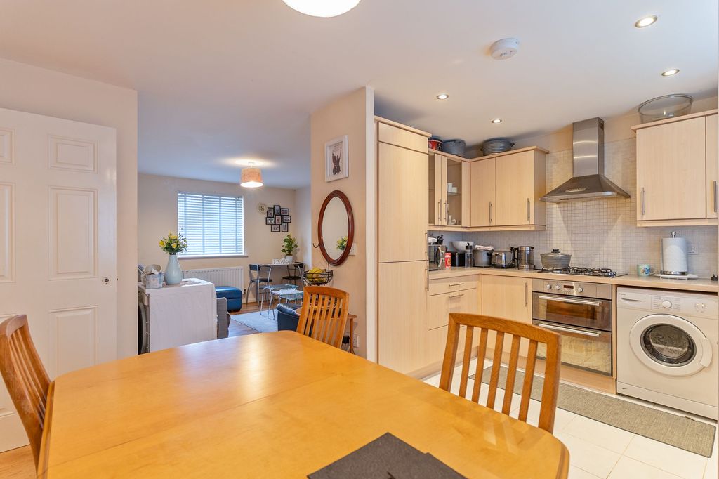 Additional image 3 of 2 bed flat for saleLlanidloes Mews, Newport NP10