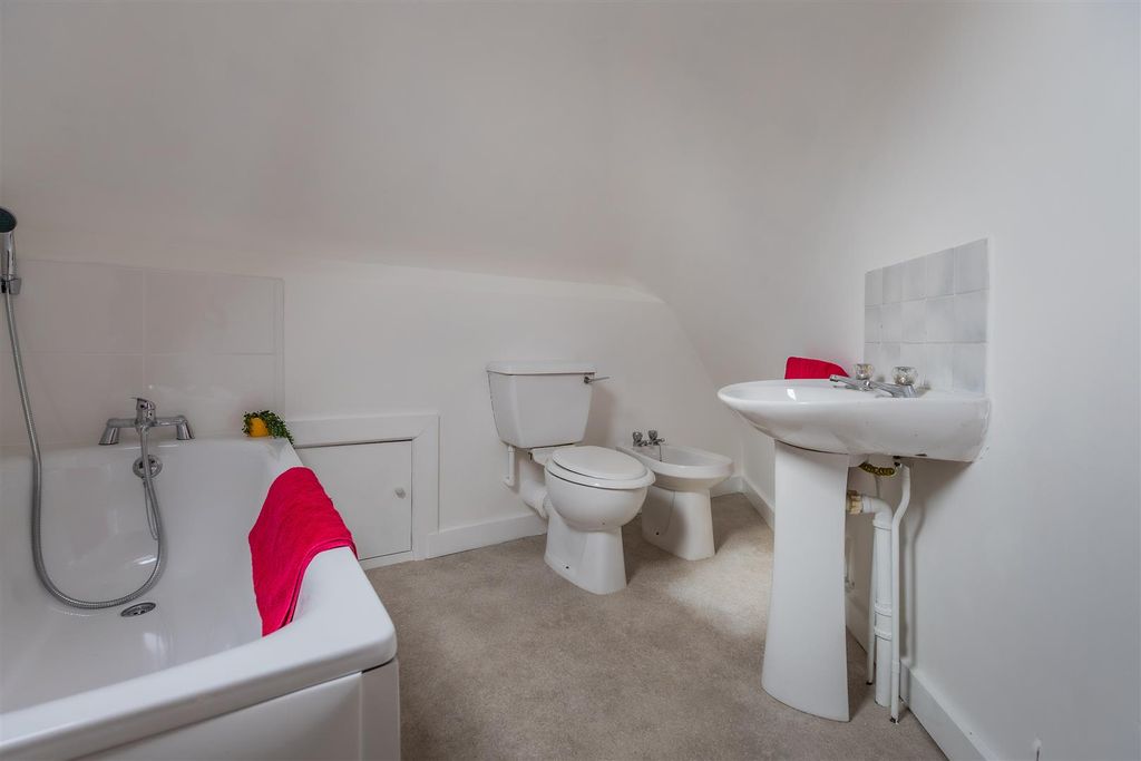 Additional image 5 of 2 bed flat for saleKimberley Road, Penylan Cardiff CF23