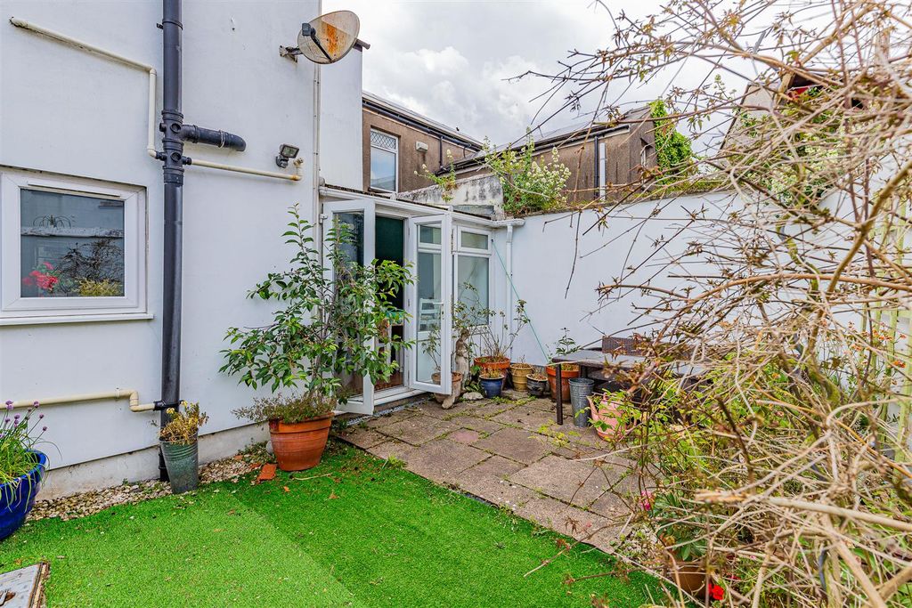 Additional image 10 of 3 bed property for saleSevern Road, Pontcanna, Cardiff CF11