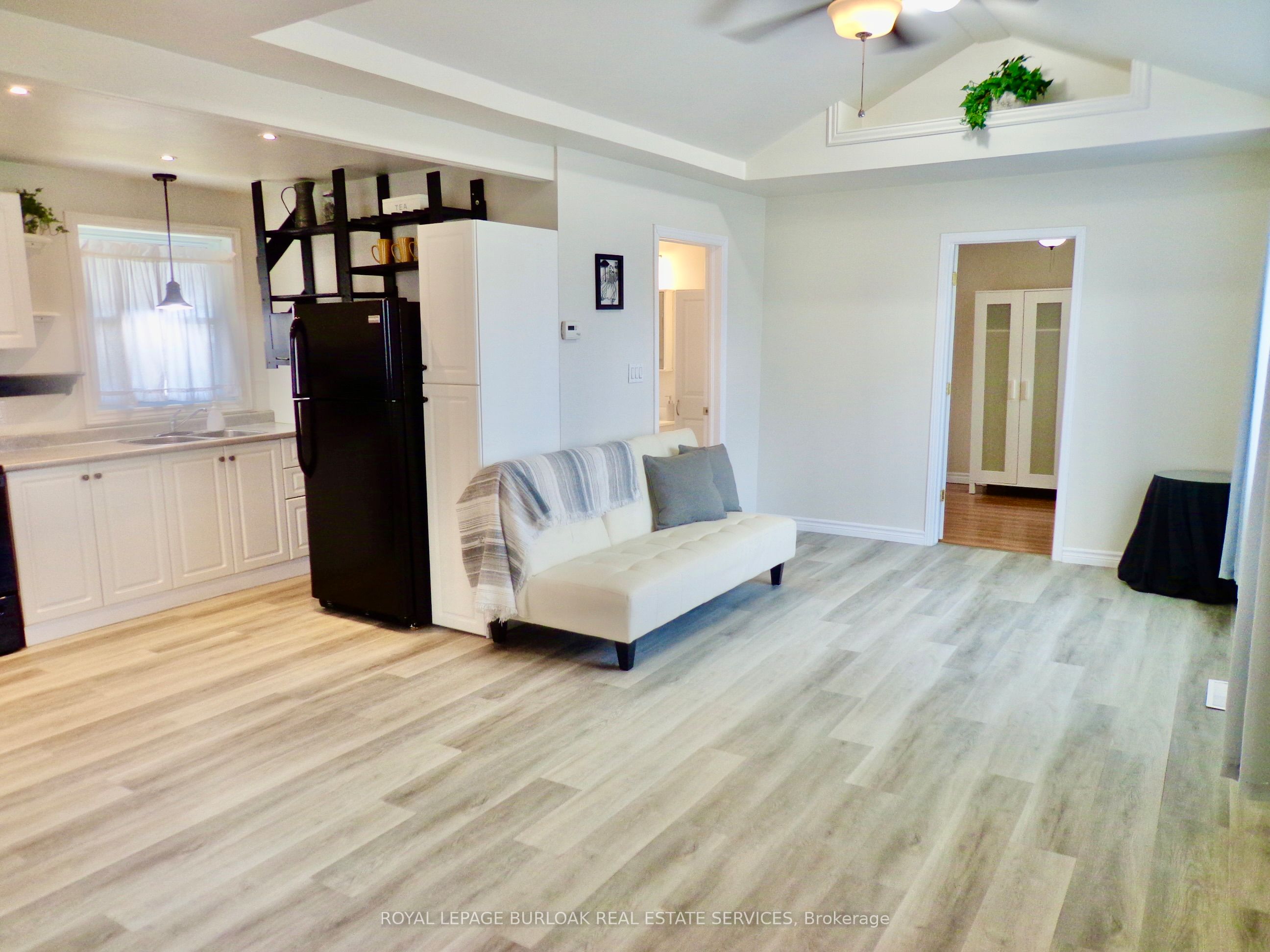 Additional image 3 of 562 Beach Boulevard, Hamilton, ON, L8H 6X6