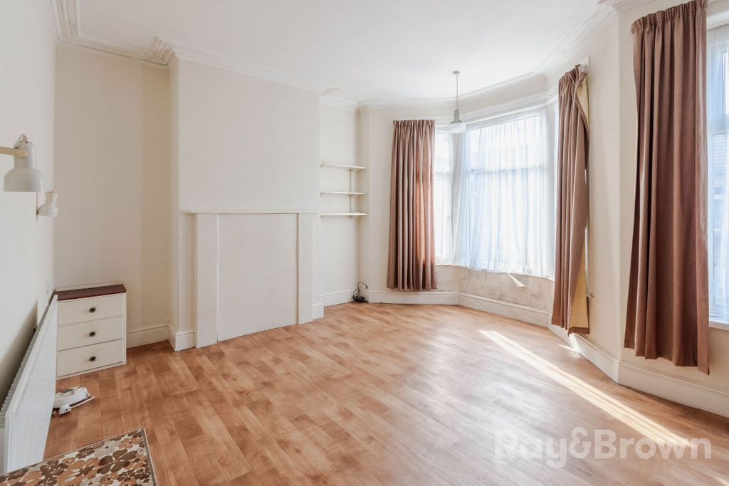 Additional image 3 of 3 bed terraced house for saleAustralia Road, Cardiff CF14