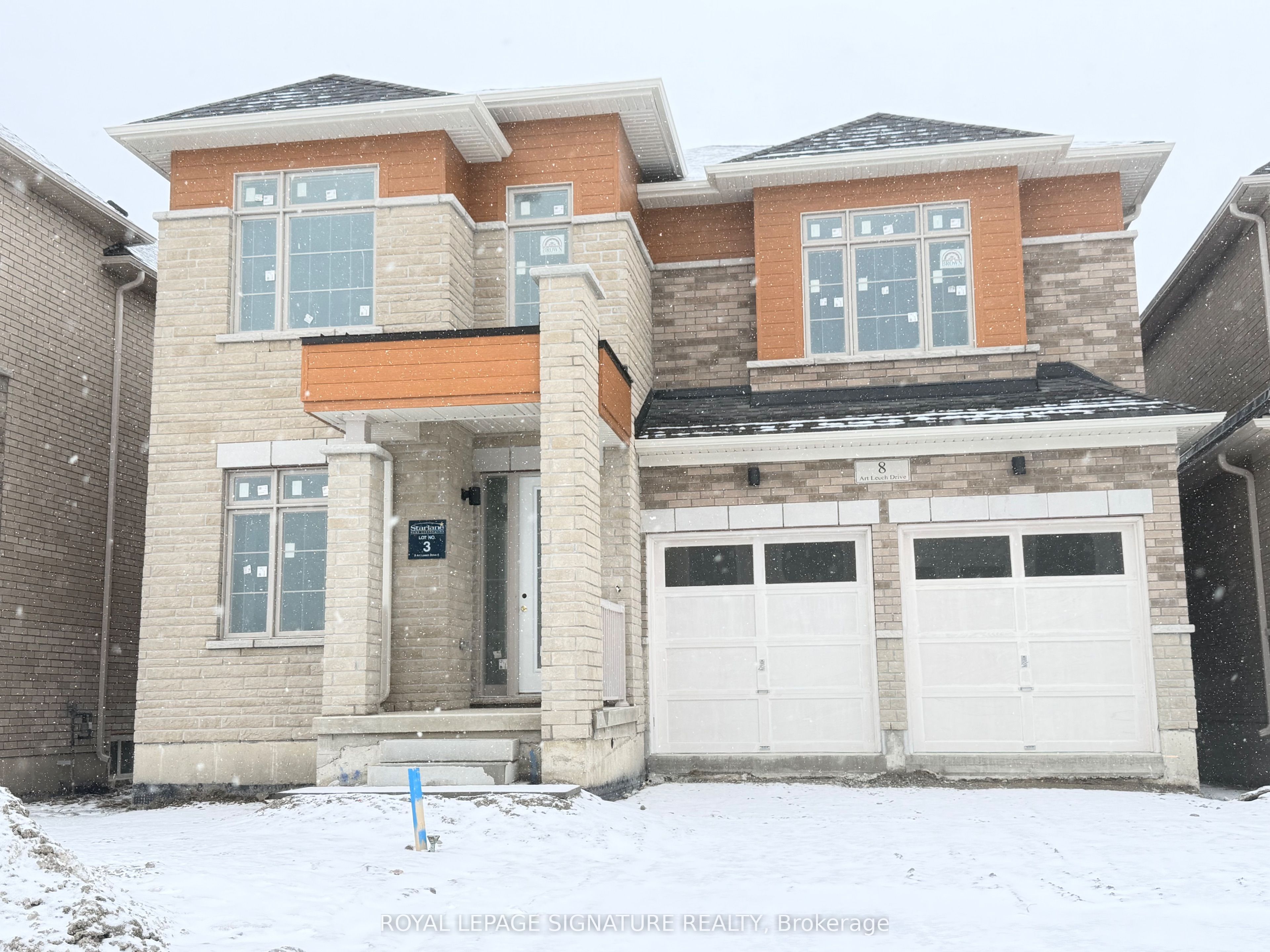 8 Art Leech Drive, Richmond Hill, ON, L4E 3R9