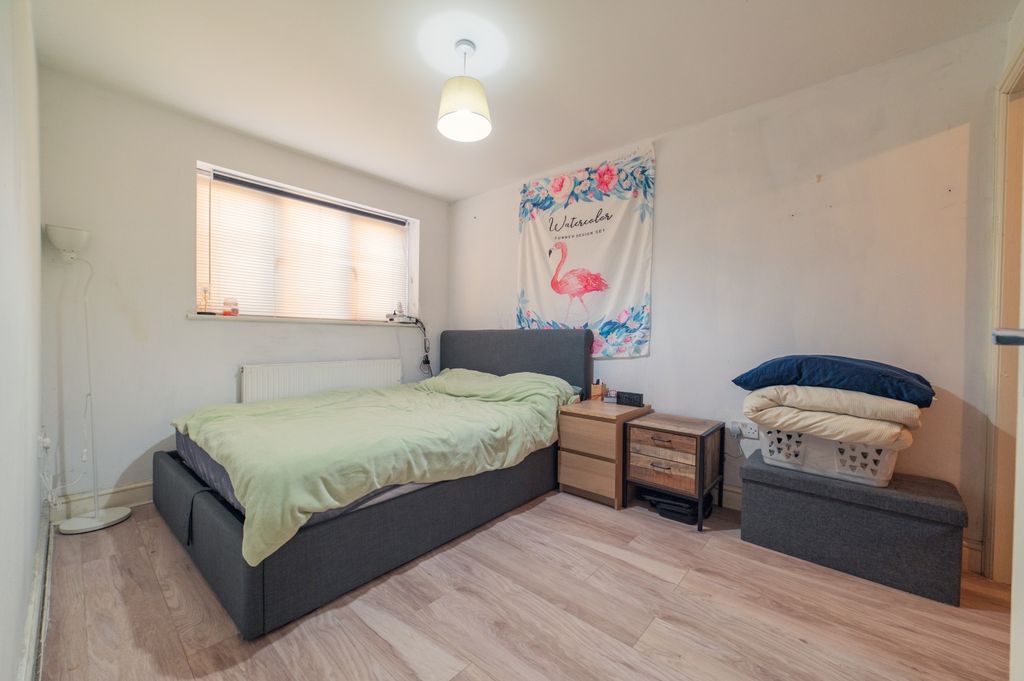 Additional image 11 of 2 bed flat for saleDeemuir Square, Tremorfa CF24