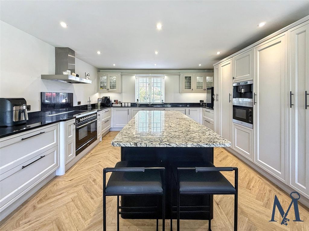 Additional image 5 of 4 bed detached house to rentBurton Road, Ashby-De-La-Zouch LE65
