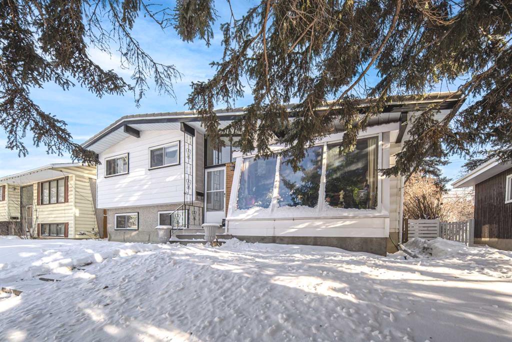4012 Varsity Drive NW, Calgary, AB, T3A 0Z6