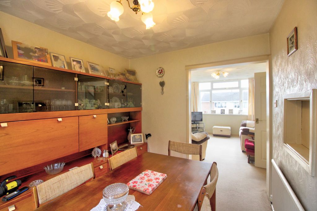 Additional image 7 of 3 bed semi-detached house for saleGlanwern Avenue, Newport NP19