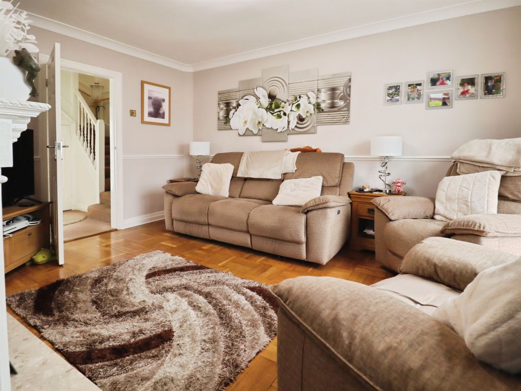 Additional image 5 of 4 bed semi-detached house for saleAxbridge Crescent, St Mellons Rise, Cardiff CF3