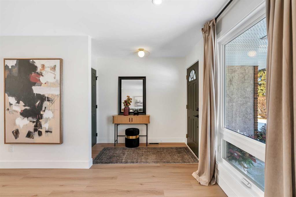 Additional image 5 of 959 Parkwood Way SE, Calgary, AB, T2J3V4