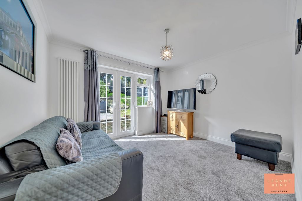 Additional image 13 of 6 bed detached house for saleWatford Road, Caerphilly CF83