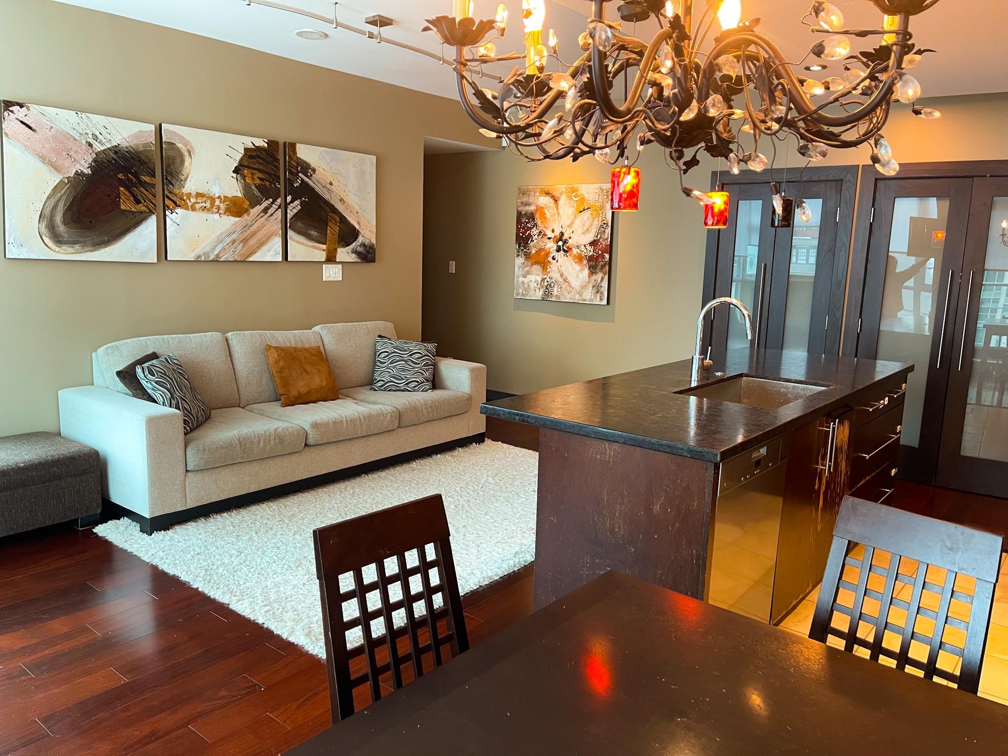 702-168 Esplanade E, North Vancouver, BC, V7L 4X8