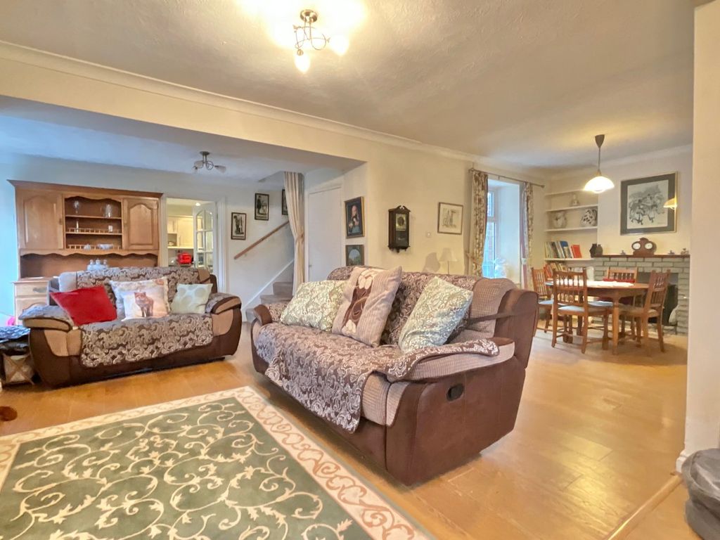 Additional image 6 of 4 bed detached house for saleDinch Hill Close, Undy, Caldicot NP26