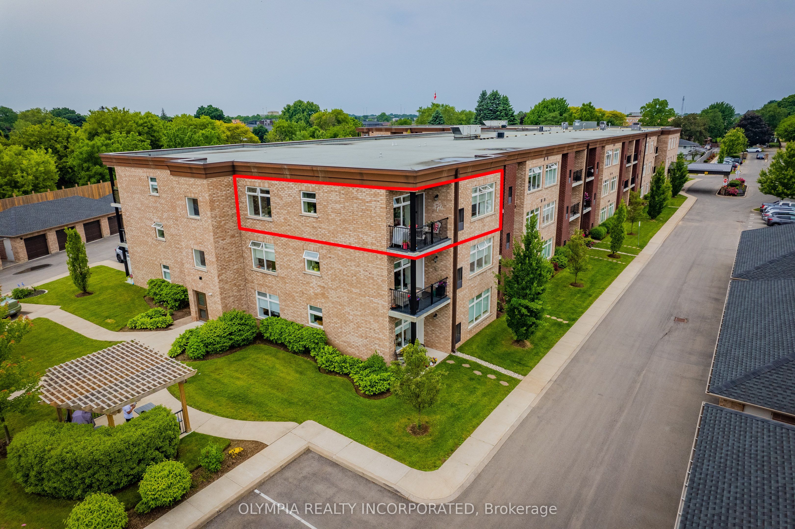 Additional image 2 of 316-4644 Pettit Avenue, Niagara Falls, ON, L2E 0B4