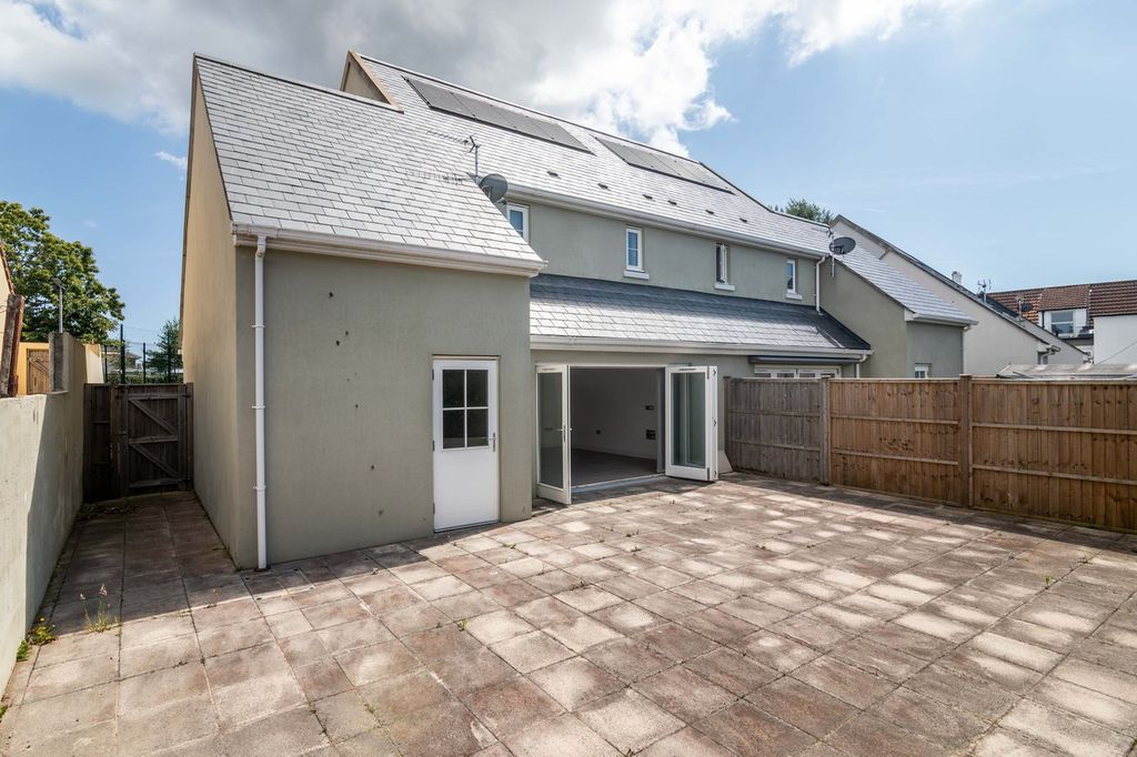 Additional image 19 of 3 bed semi-detached house for saleLa Pouquelaye, St Helier JE2
