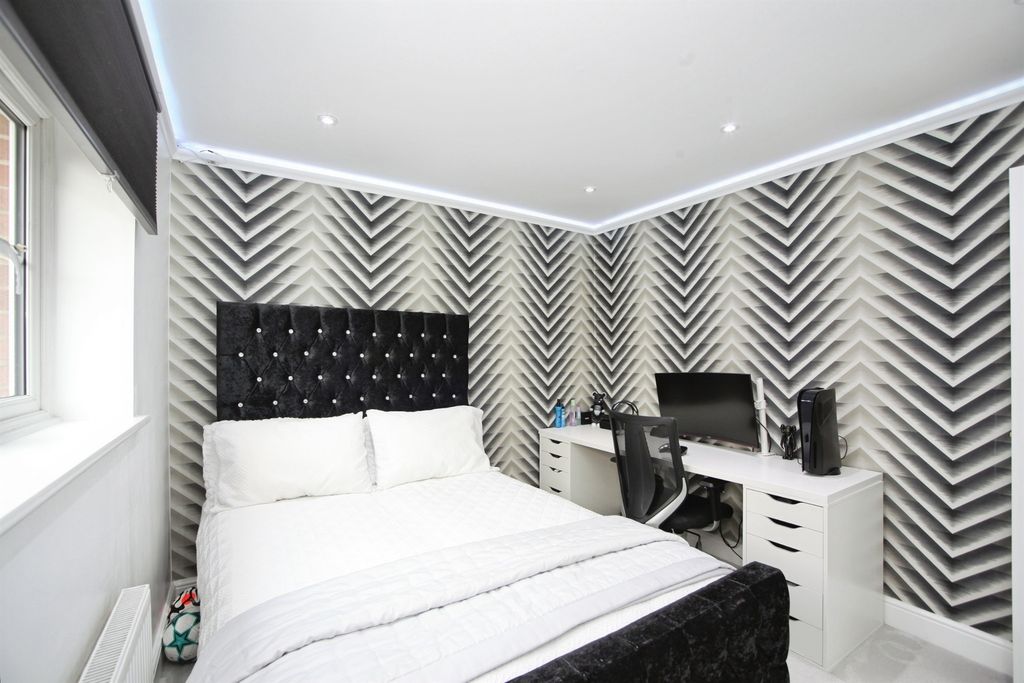 Additional image 20 of 4 bed detached house for saleSword Hill, Caerphilly CF83