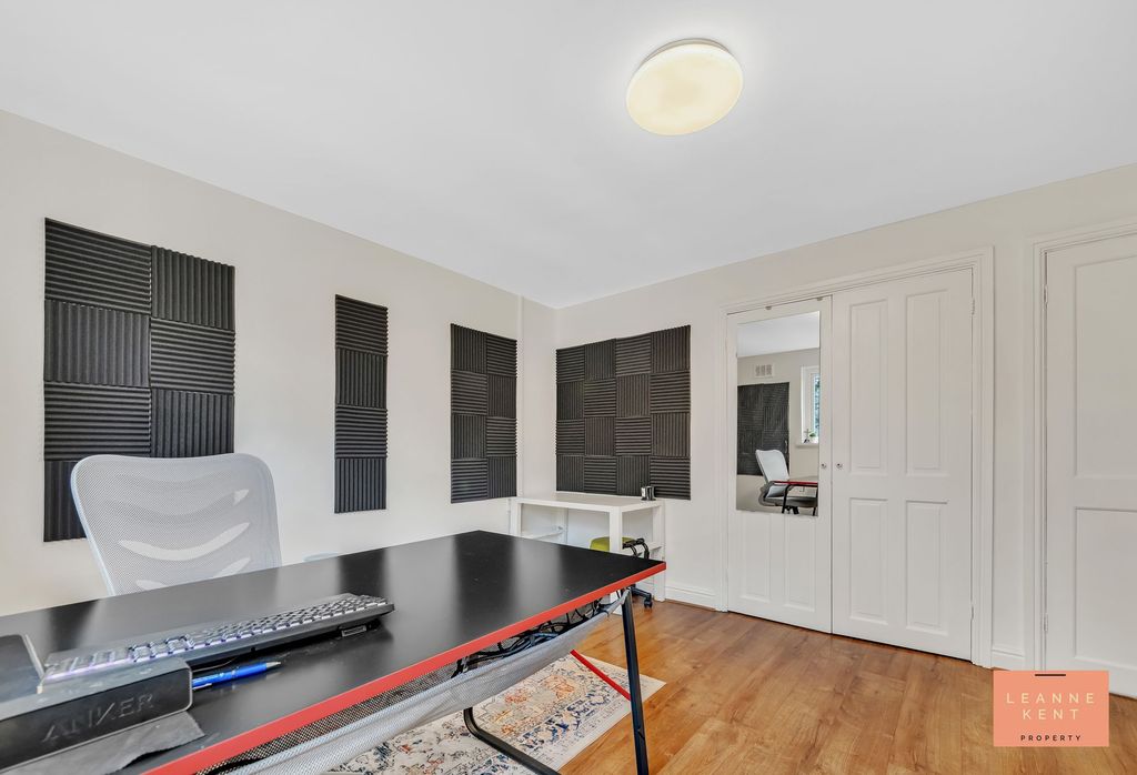 Additional image 19 of 3 bed flat for saleOak House, Hollybush Estate, Cardiff CF14
