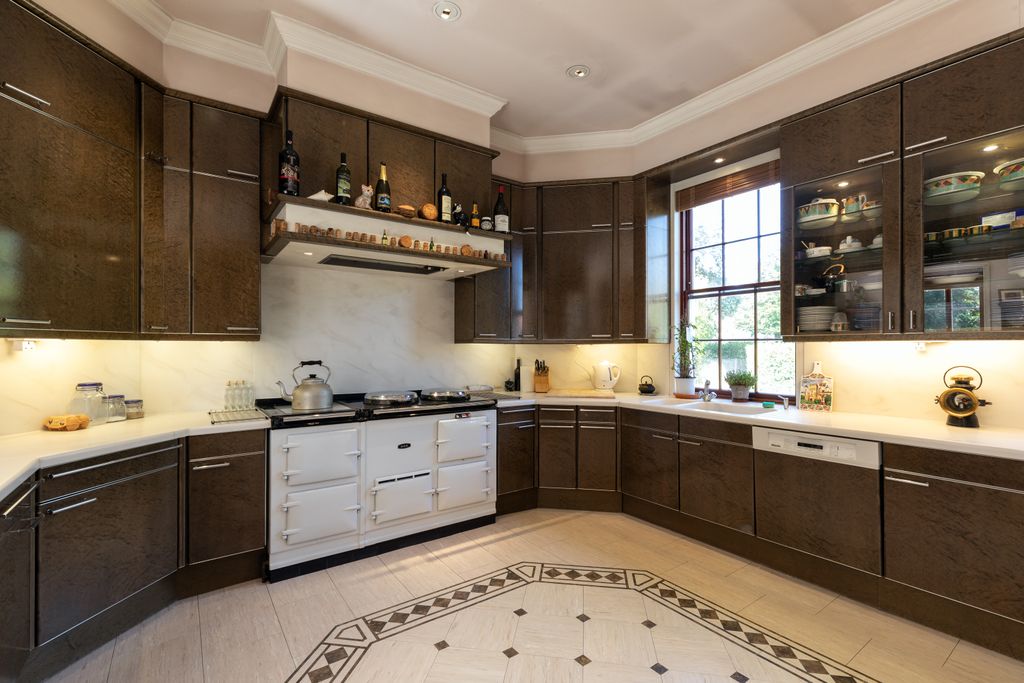 Additional image 9 of 7 bed detached house for saleNorth Clifton, St. Andrew, Guernsey GY1