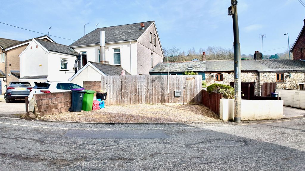 Additional image 6 of 3 bed terraced house for saleSt. Lukes Road, Pontnewynydd NP4