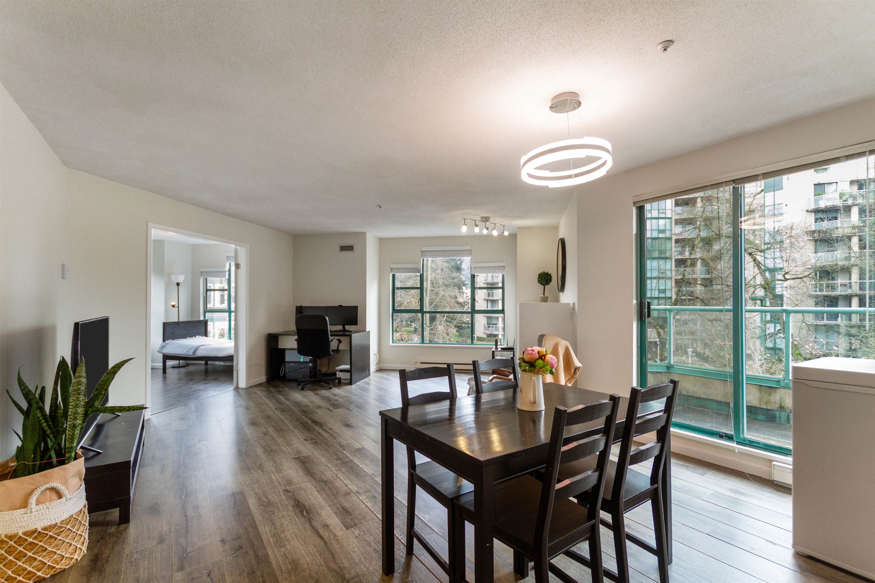 Additional image 3 of 401E-3081 Glen Drive, Coquitlam, BC, V3B 2P8