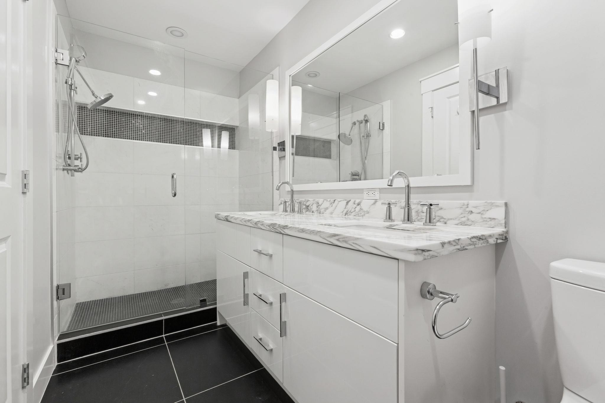 Additional image 6 of 5961 Oak Street, Vancouver, BC, V6M 2W1