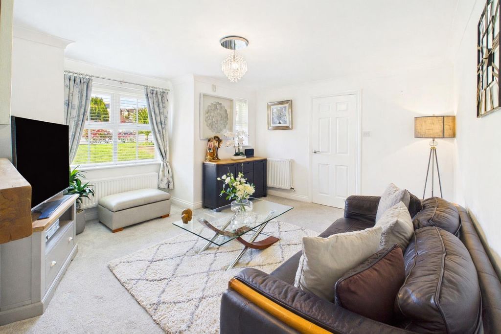 Additional image 2 of 3 bed detached house for saleRockfield Way, Undy, Caldicot NP26