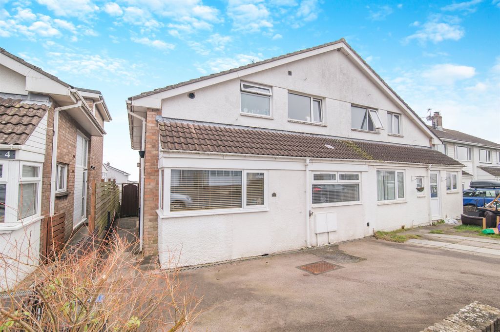 3 bed semi-detached house for saleNormandy Way, Chepstow, Monmouthshire NP16