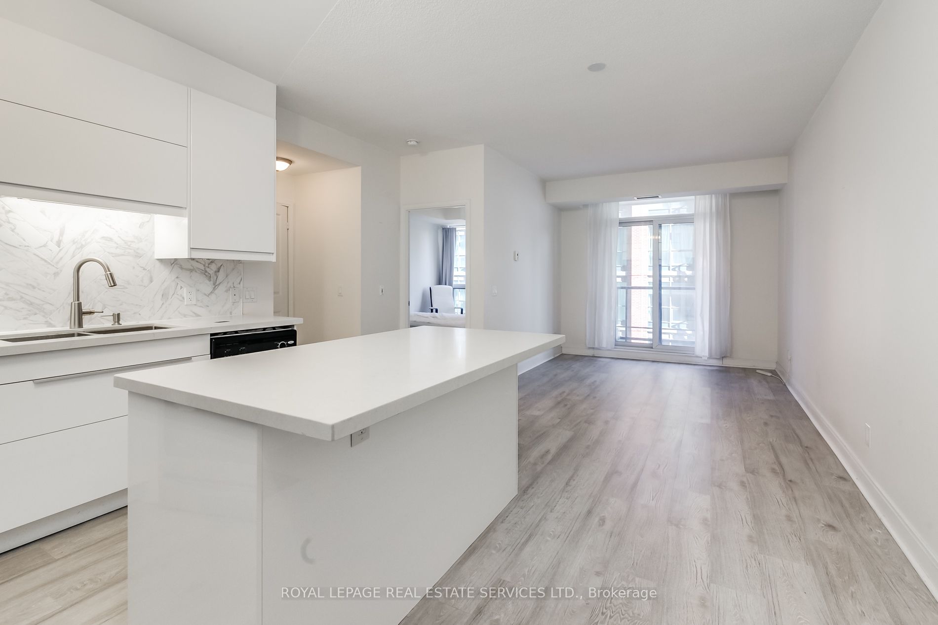 Additional image 3 of 1401-1 Scott Street, Toronto, ON, M5E 1A1