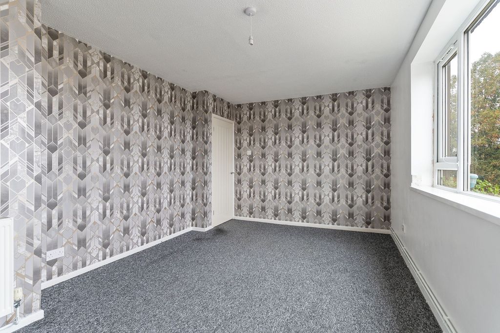 Additional image 6 of 2 bed flat for salePyle Road, Cardiff CF5