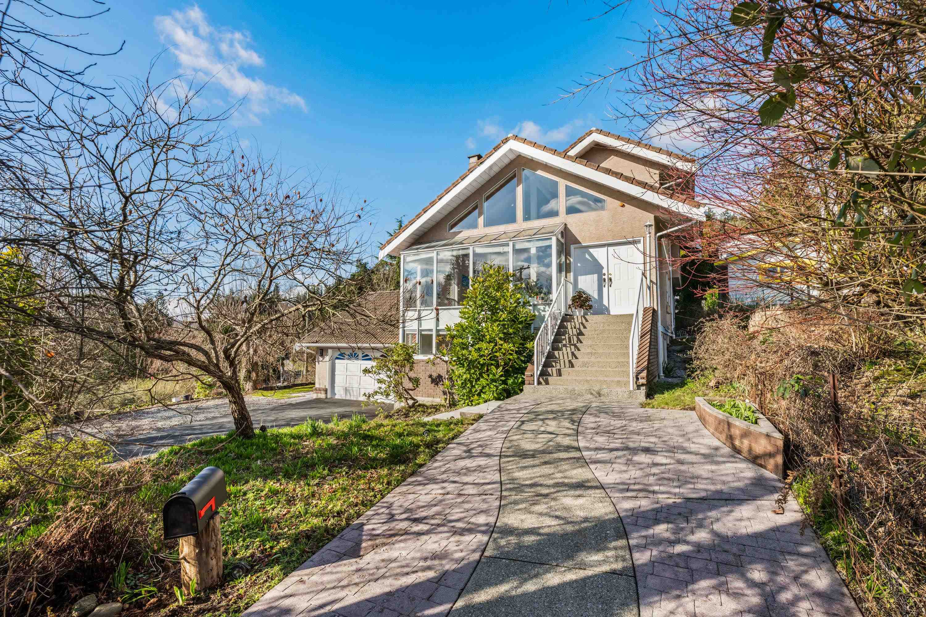 389 Metta Street, Port Moody, BC, V3H 2Y6 photo 3