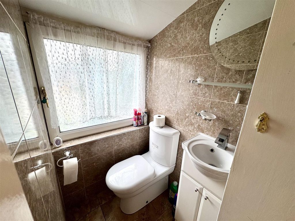 Additional image 22 of 5 bed detached bungalow for saleLlanwern, Newport NP18