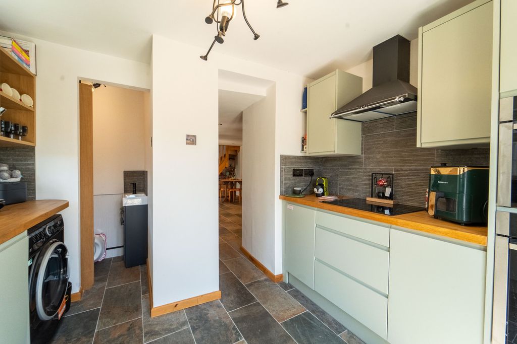 Additional image 25 of 5 bed detached house for saleSt. Johns Crescent, Newport NP10