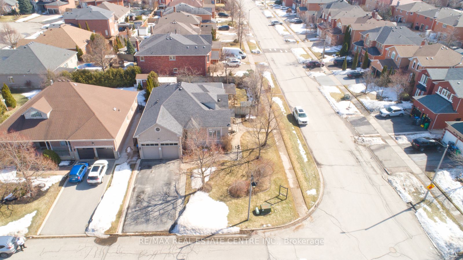 Additional image 4 of 1 Kirkwood Crescent, Caledon, ON, L7C 1A5