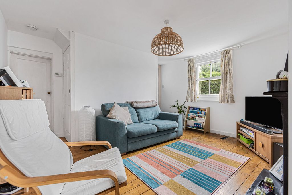2 bed end terrace house for saleMoorend Road, Cheltenham GL53