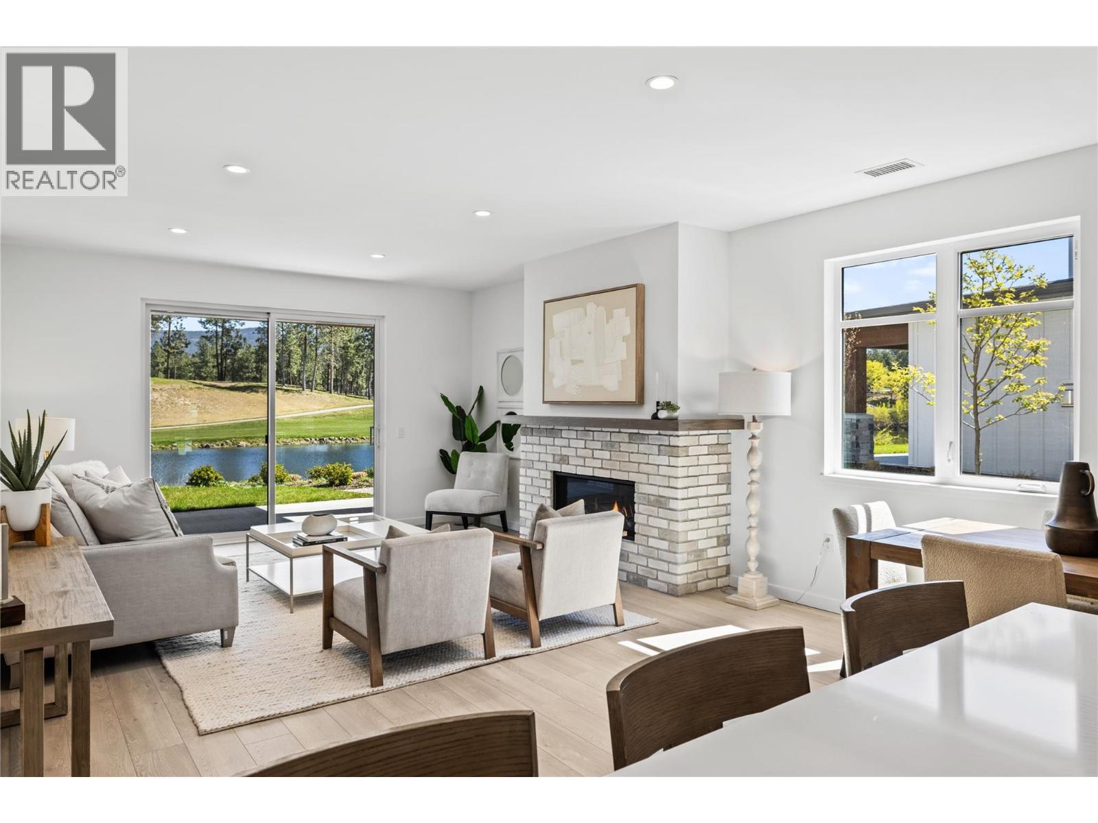 12-1979 Country Club Drive, Kelowna, BC, V1V0H6