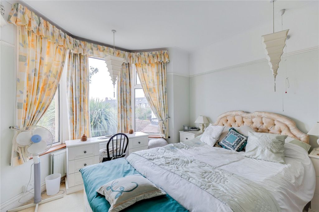 Additional image 24 of 5 bed terraced house for saleLlanedeyrn Road, Penylan, Cardiff CF23