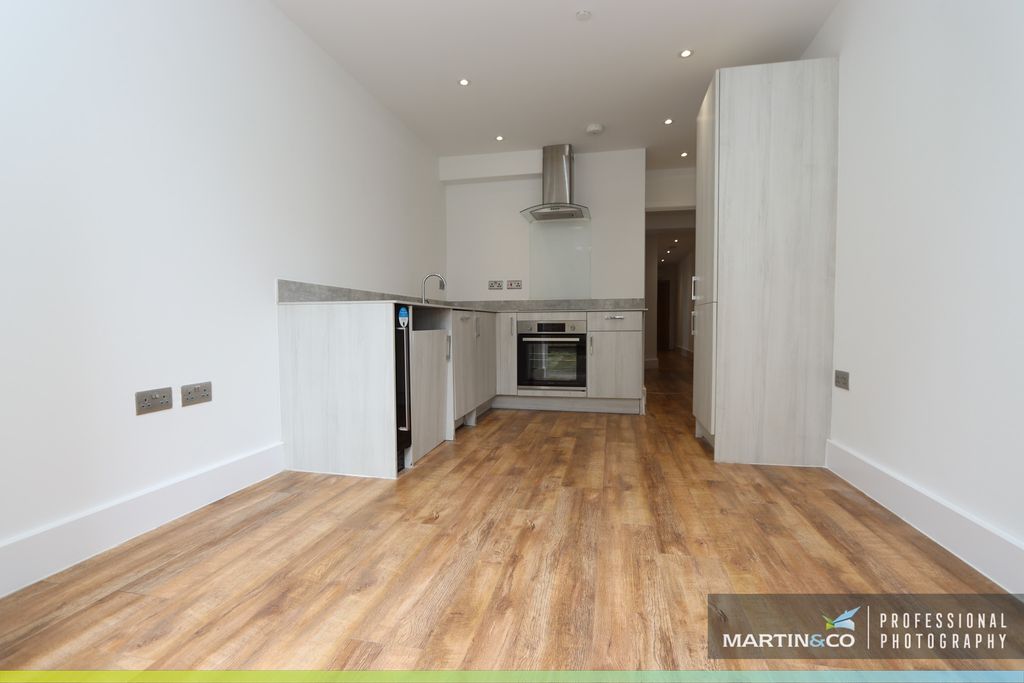 Additional image 5 of 2 bed flat for saleFairoak Road, Roath CF23