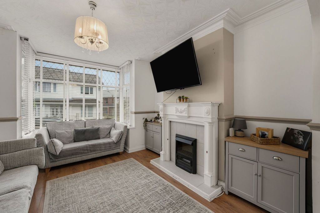 Additional image 5 of 3 bed terraced house for saleGrove Estate, Pontnewynydd NP4