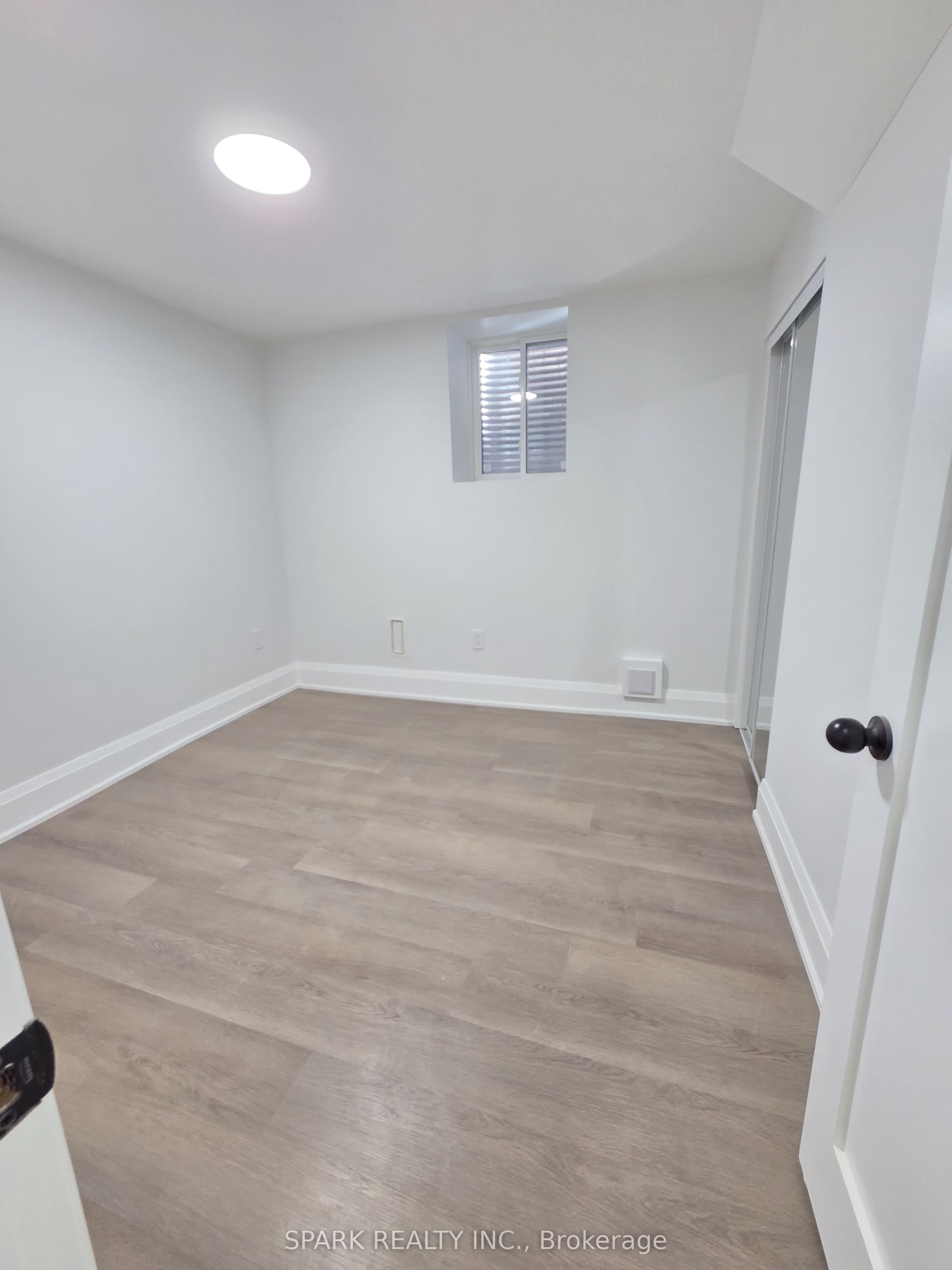 Additional image 6 of Basement-1432 Yellow Rose Circle, Oakville, ON, L6M 5L2