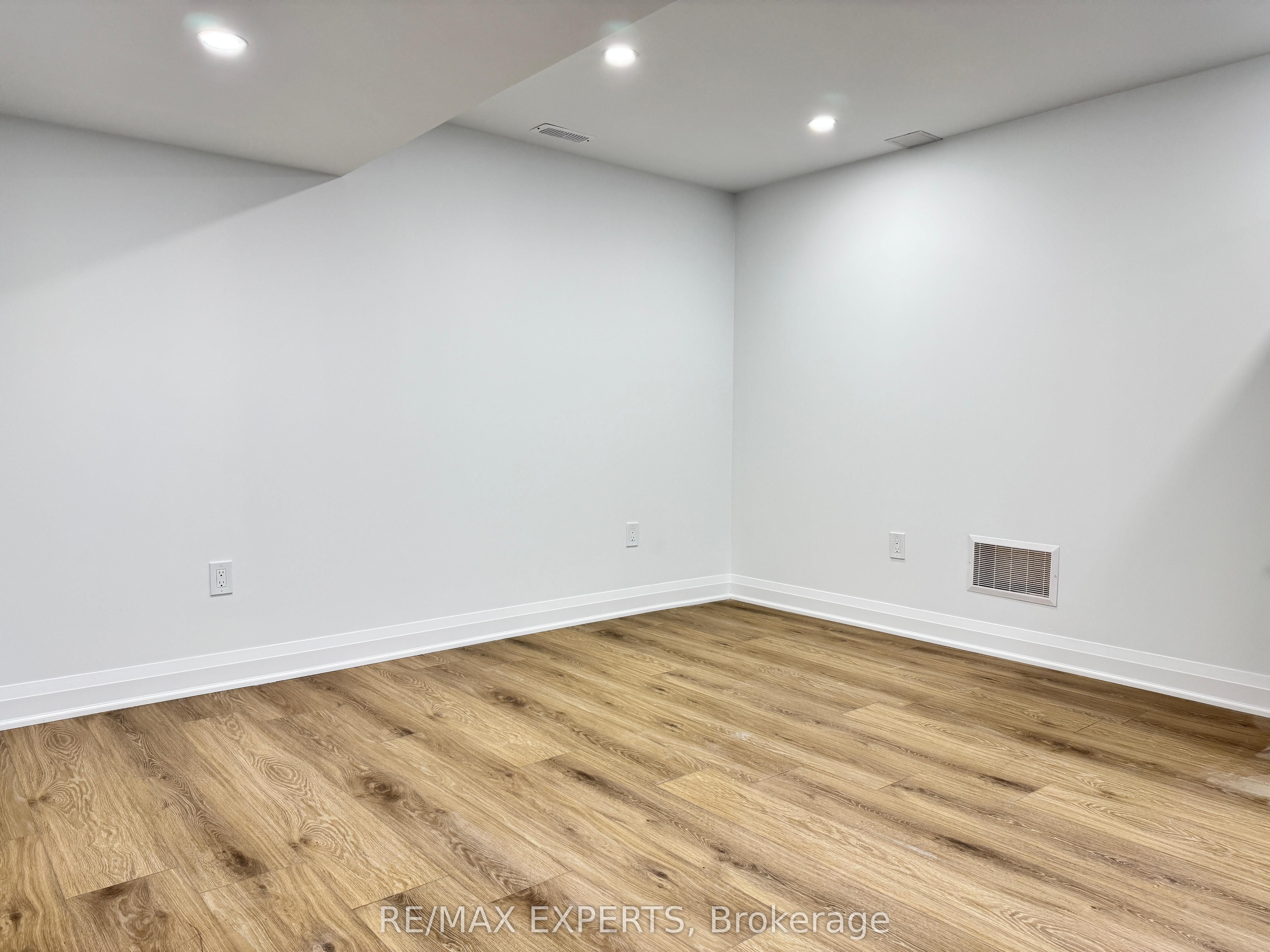 Additional image 3 of 1279 Sweetfern Crescent, Milton, ON, L9E 1M1