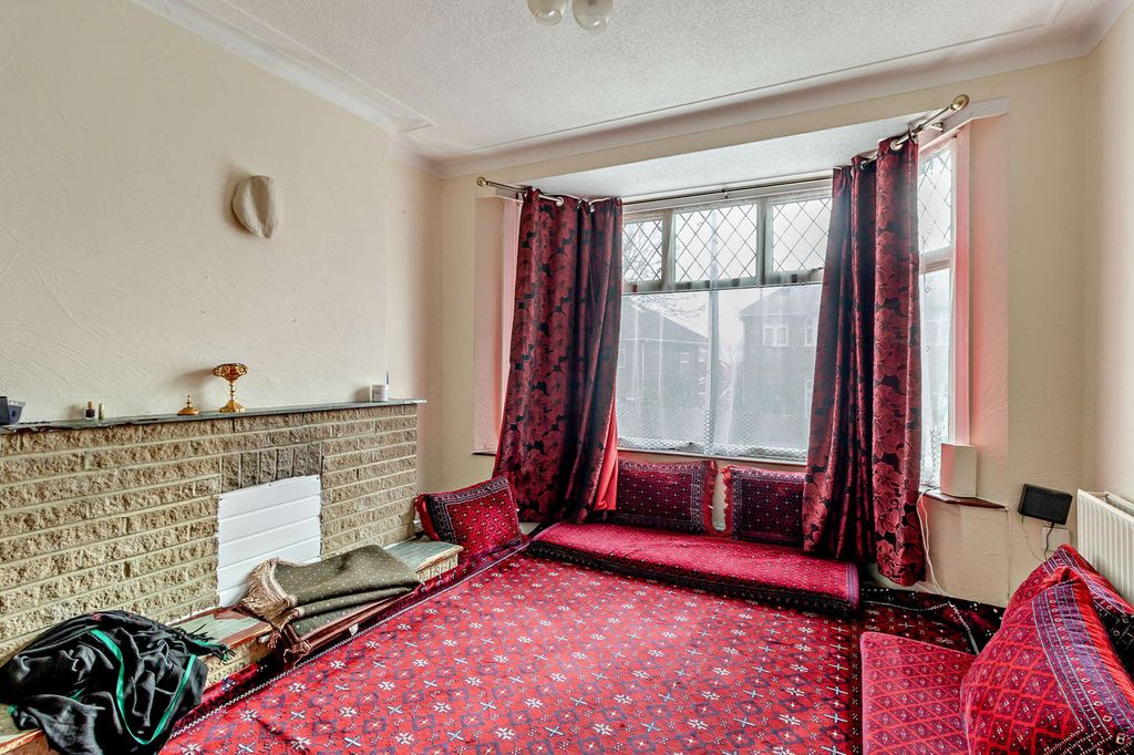 Additional image 7 of 3 bed semi-detached house for saleLodore Gardens, London NW9