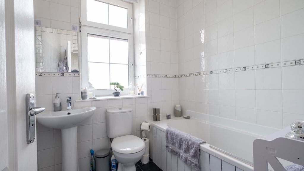 Additional image 8 of 1 bed flat for saleCowie Place, Wishaw ML2