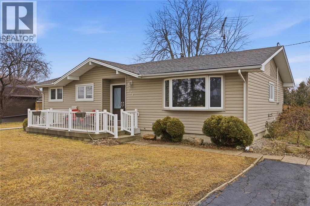575 Middle Sideroad, Amherstburg, ON, N9V3R3 photo 3