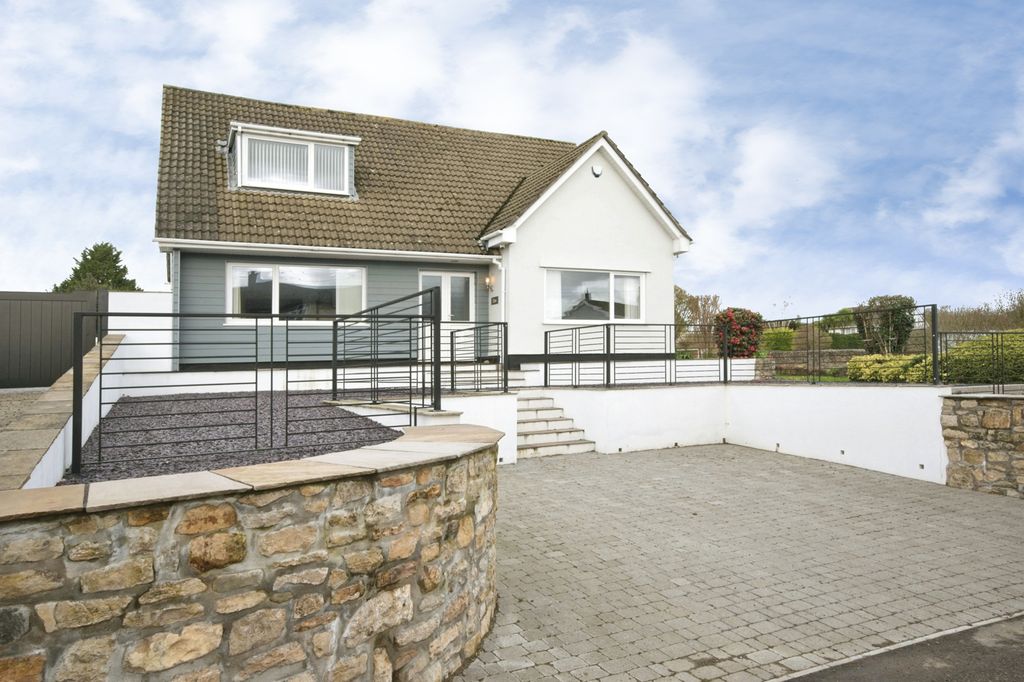 4 bed bungalow for saleUndy, Caldicot, Monmouthshire NP26