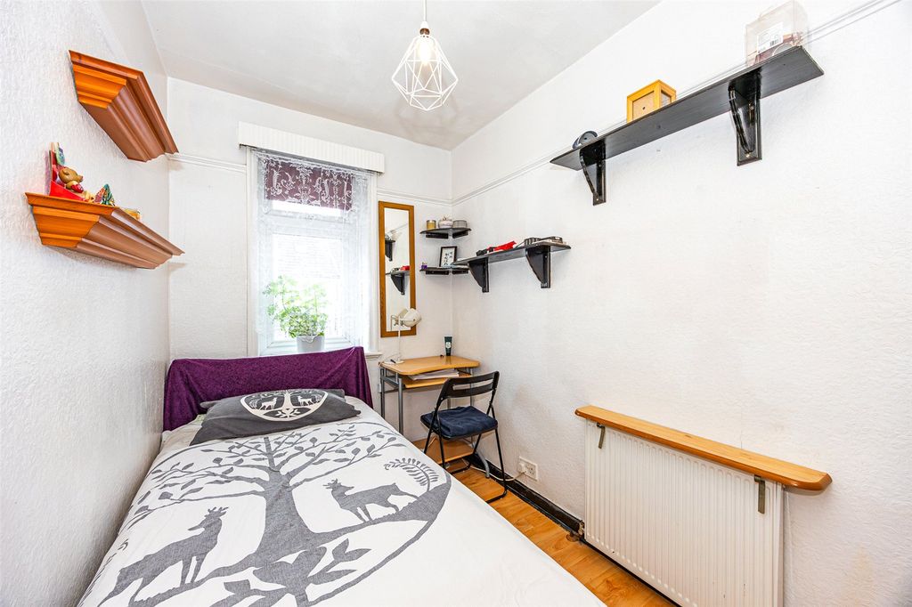 Additional image 7 of 3 bed semi-detached house for saleColin Close, Colindale NW9
