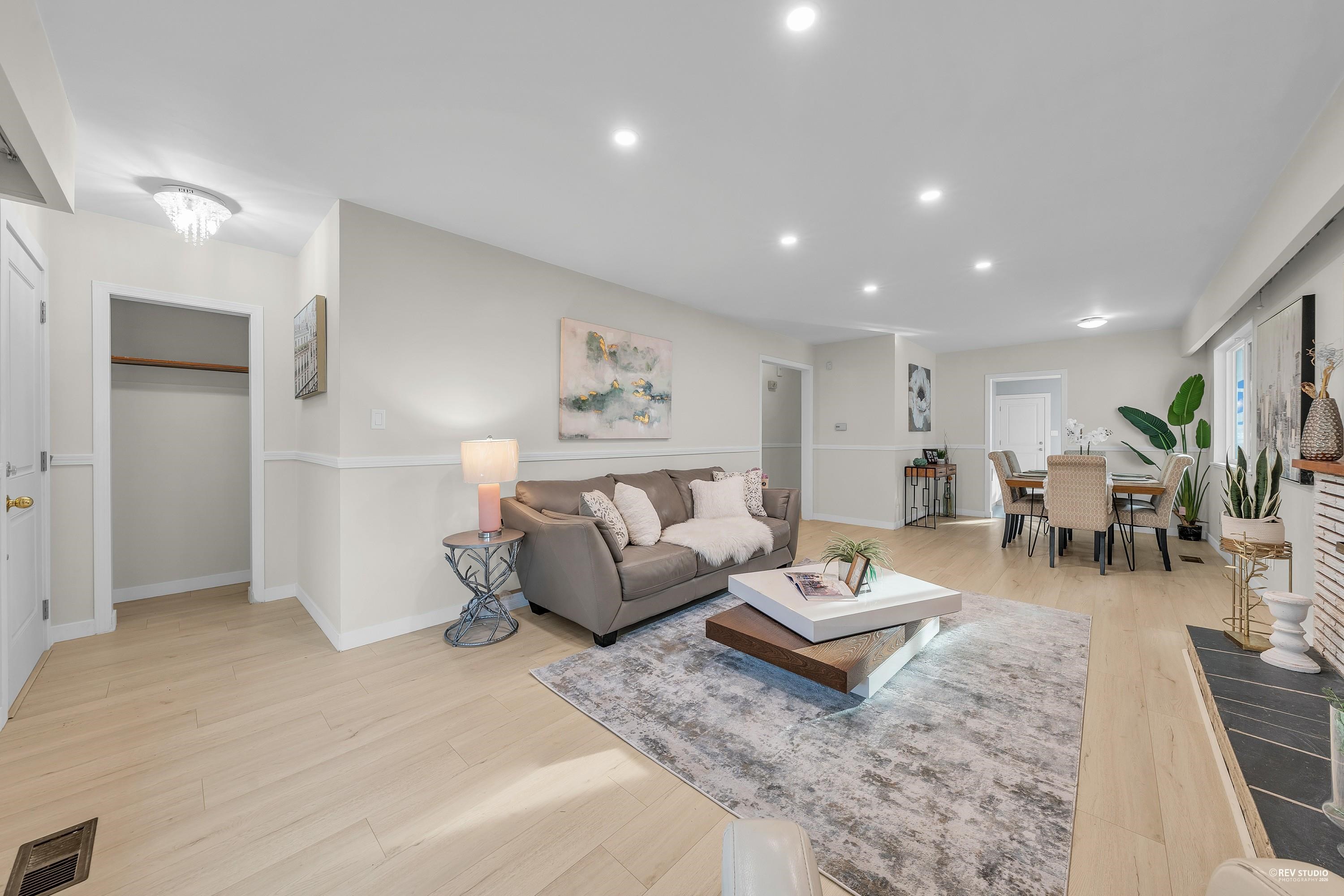 1362 60th Avenue E, Vancouver, BC, V5X 2A9