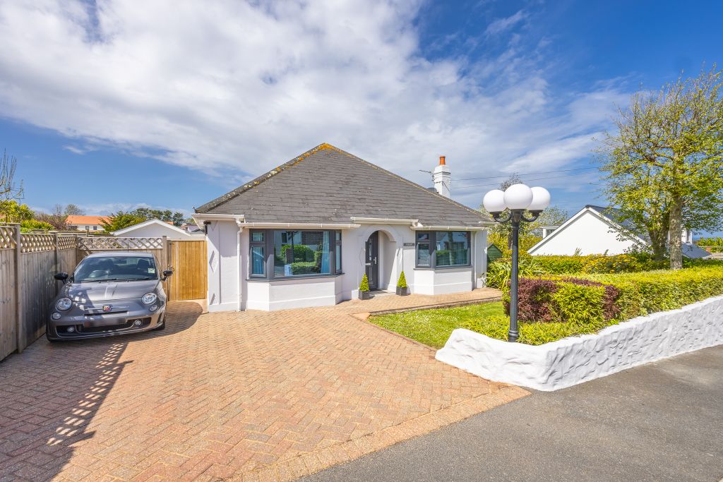 3 bed detached house for saleHelston Clos, Castel, Guernsey GY5