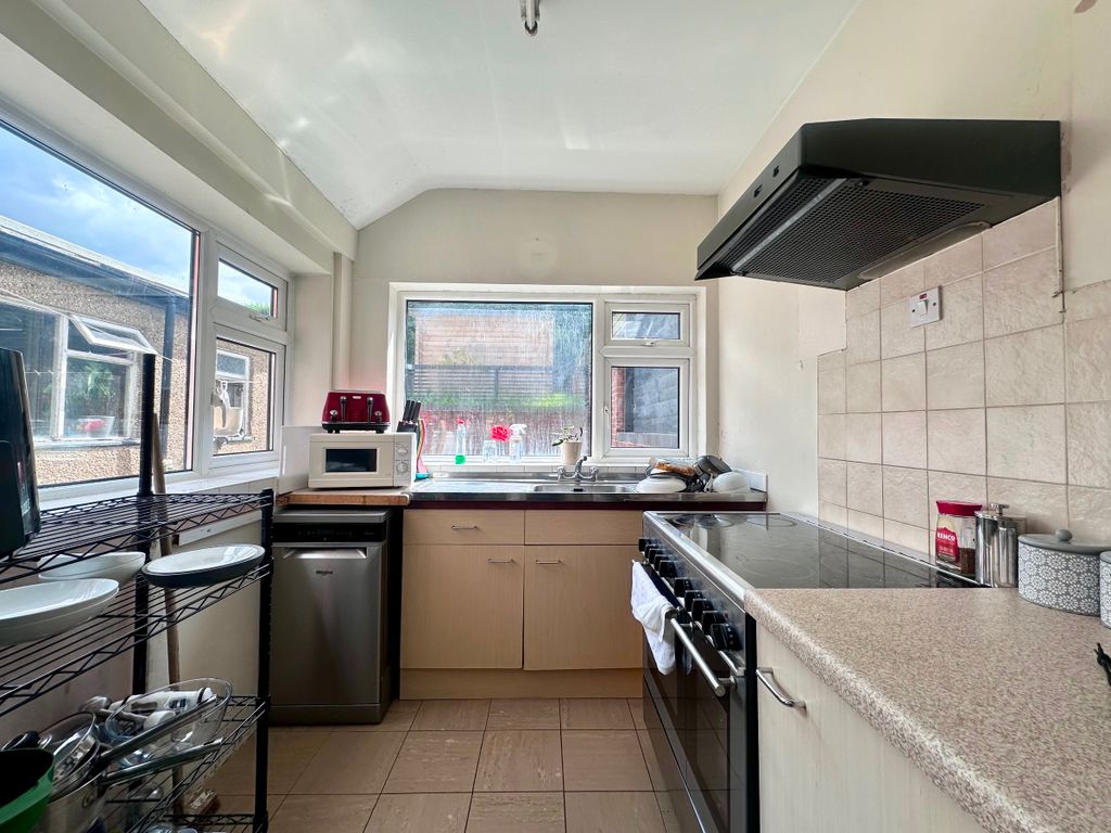 Additional image 17 of 3 bed semi-detached house for saleCornwall Road, Newport NP19