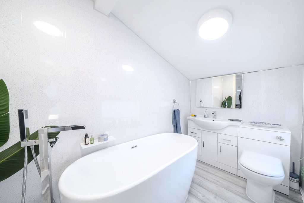 Additional image 4 of 3 bed semi-detached house for saleStation Road, Newport NP18