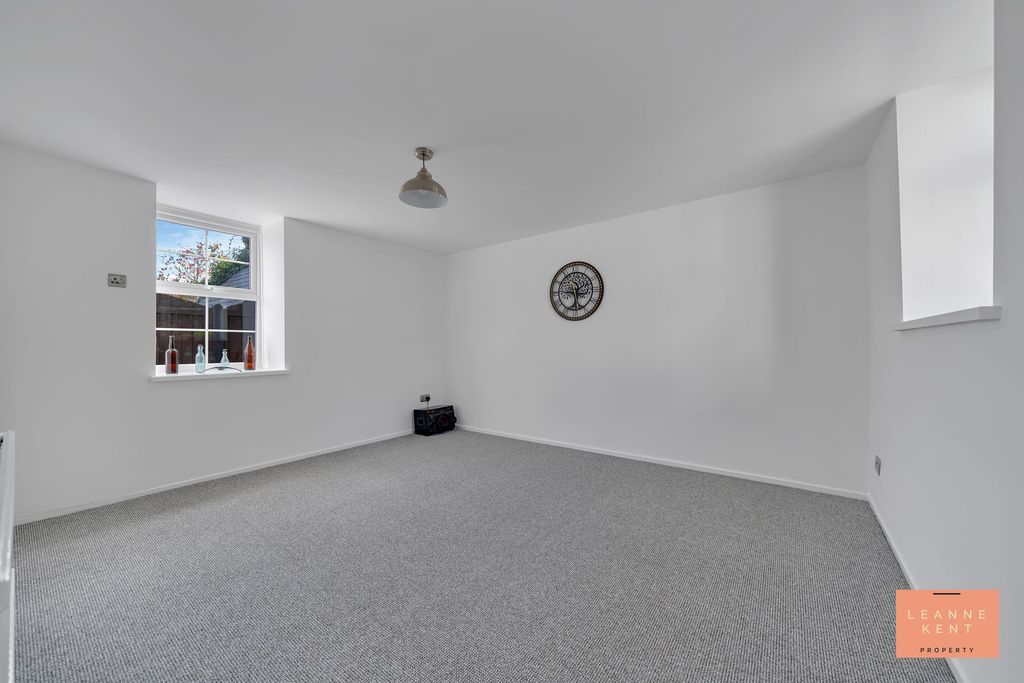 Additional image 25 of 6 bed detached house for saleWatford Road, Caerphilly CF83